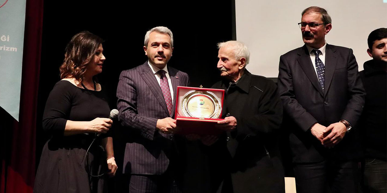 Rize'nin Kaybolmaya Yüz Tutmuş Atma Türküleri Belgesel Oldu