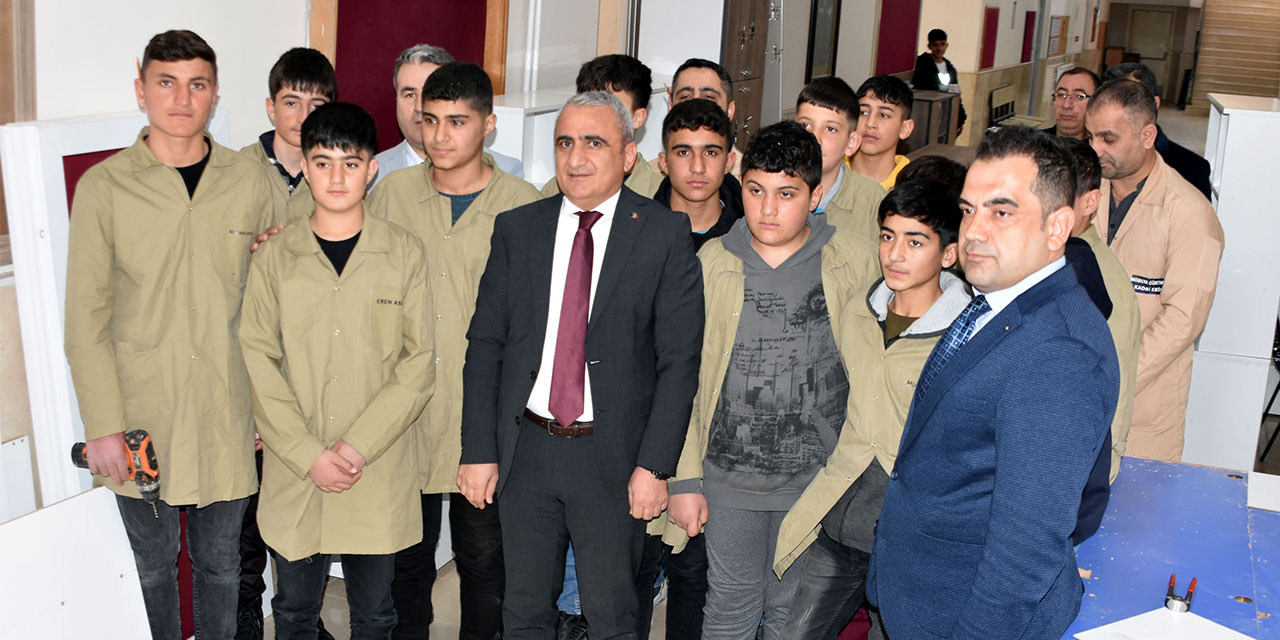 Fabrika gibi 3 meslek lisesinin yıllık cirosu 15 milyon lira