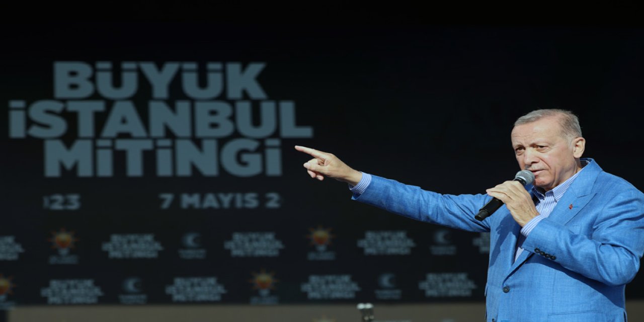 Cumhurbaşkanı Erdoğan, Büyük İstanbul Mitingi'ne 1 milyon 700 bin kişinin katıldığını açıkladı