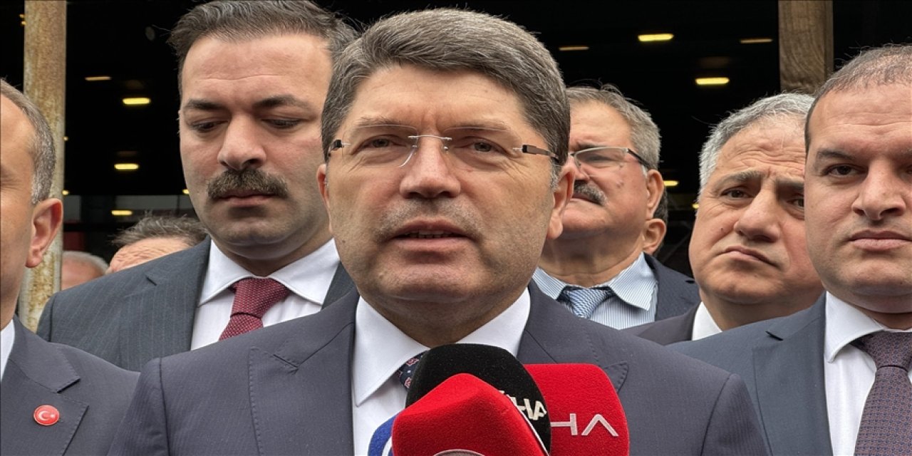 Adalet Bakanı Tunç: Mesleklerine geri dönen 387 isimle (hakim ve savcı) alakalı HSK olarak yeniden inceleme başlattık