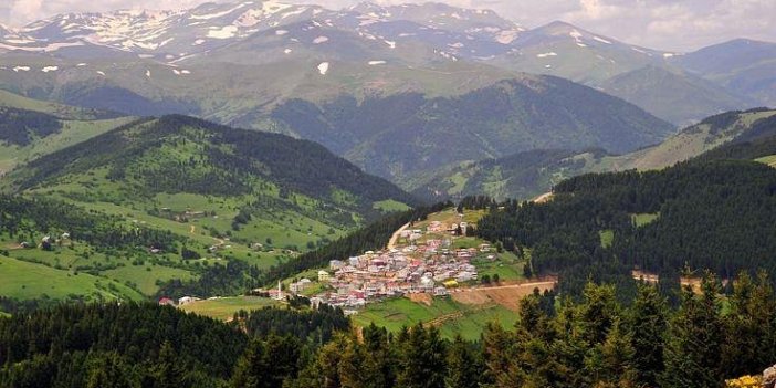 Doğaseverler Kümbet Yaylası'ndaki Kar Festivali'nde buluştu