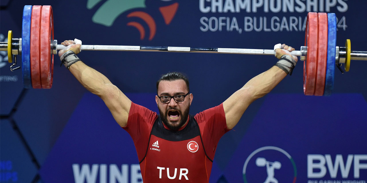 Rizeli Onur Demirci’den Avrupa Şampiyonası’nda Gümüş Madalya