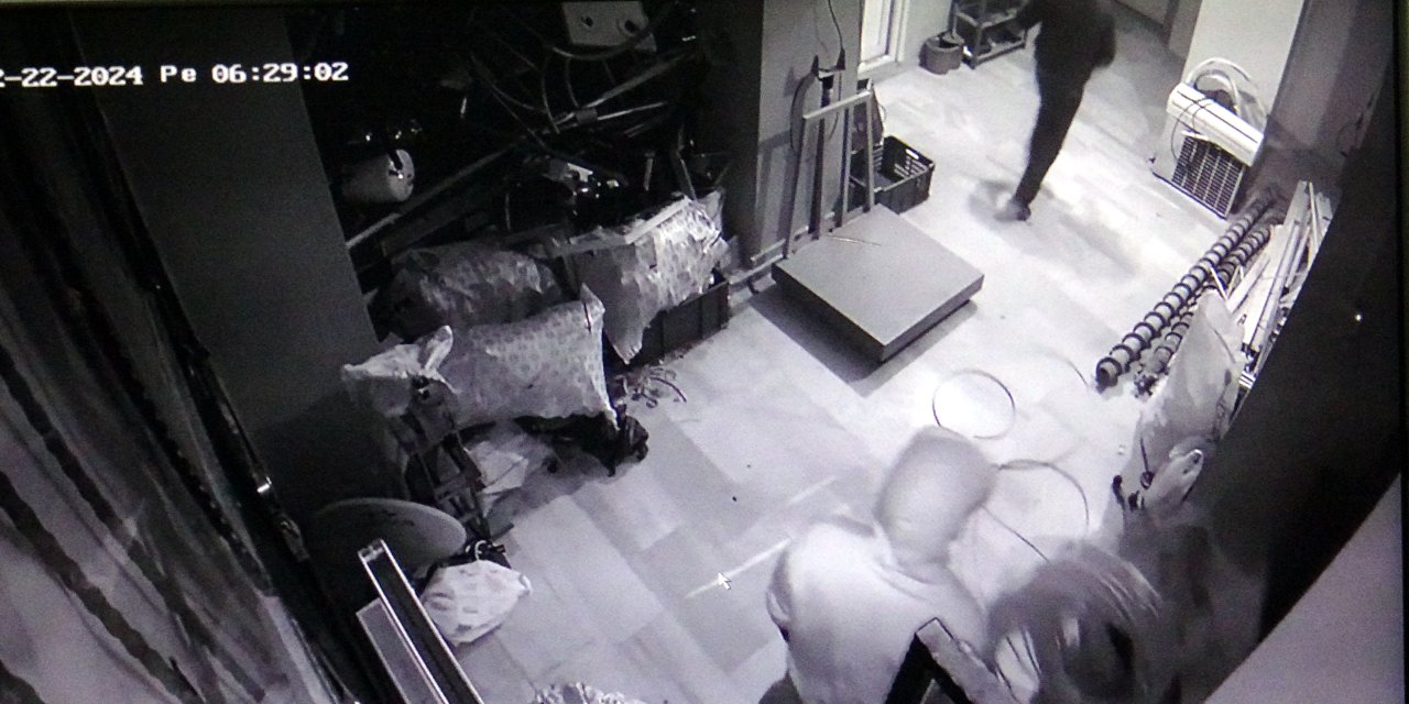 Avcılar’da 2 dakikada 50 bin liralık kablo çaldılar