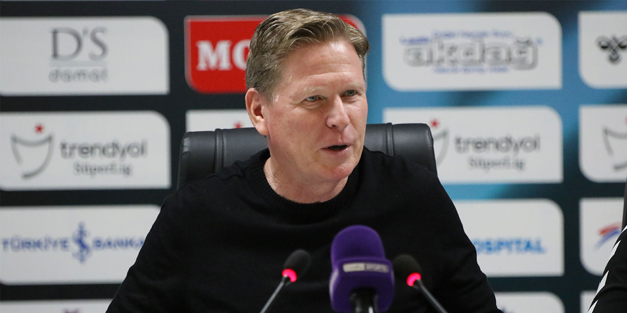 Markus Gisdol: "İkinci yarıda oyunun kontrolünü elimize aldık, golleri bulduğumuz için maçı kazandık"