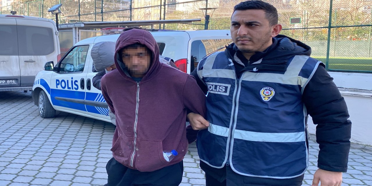 İnşaattan teleskopik direk çalan 2 şüpheli yakalandı