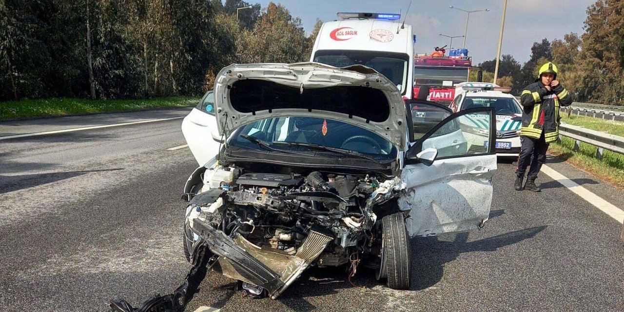 Bir Att'nin Öldüğü, Diğerinin Yaralandığı Kazada Şoför: Ambulansta Uyarıcı İşaret Olmadığı İçin Koymadık