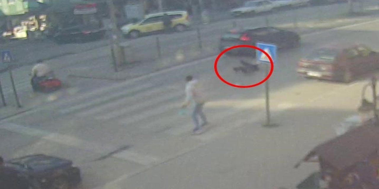Otomobilin Yayaya Çarptığı Kaza Kamerada