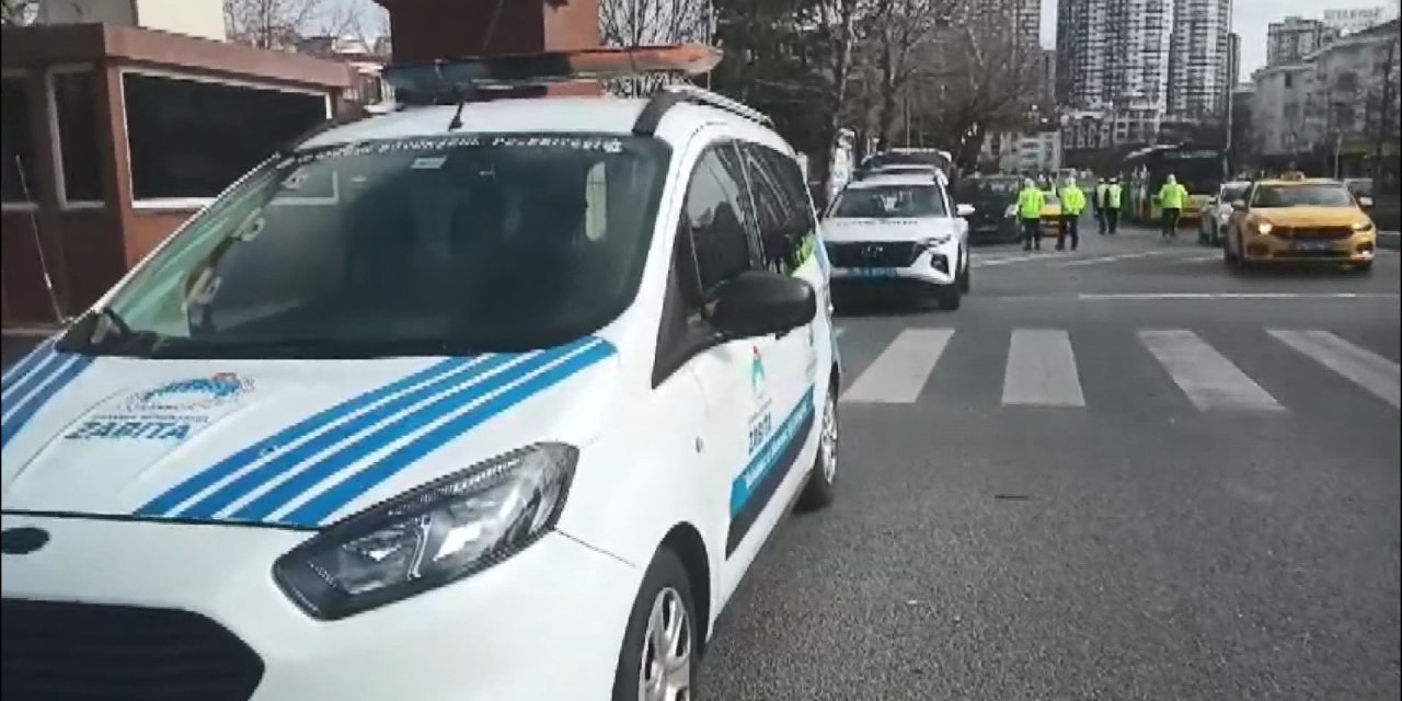 Esenyurt'ta Taksi Sürücülerine Yönelik Denetim