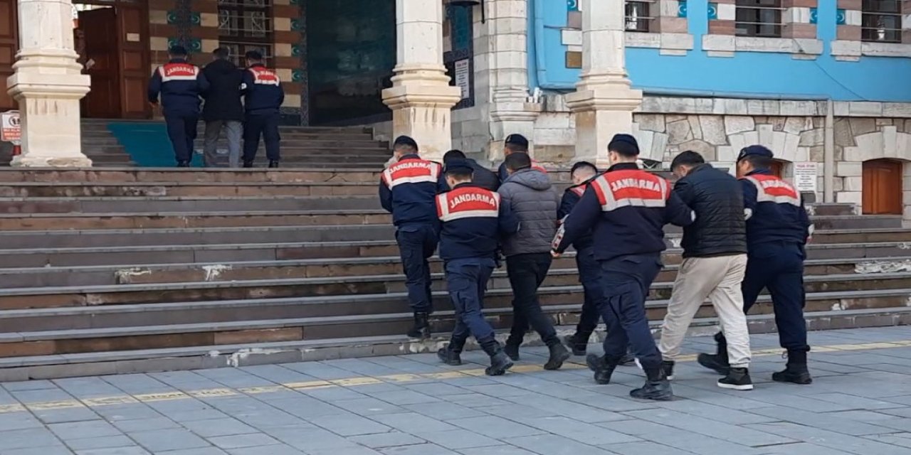 Kütahya'da Tefeci Operasyonunda 3 Tutuklama