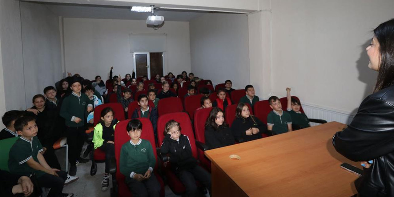 Rize'de "Davranışsal Bağımlılıkla Mücadele” eğitimleri düzenlendi