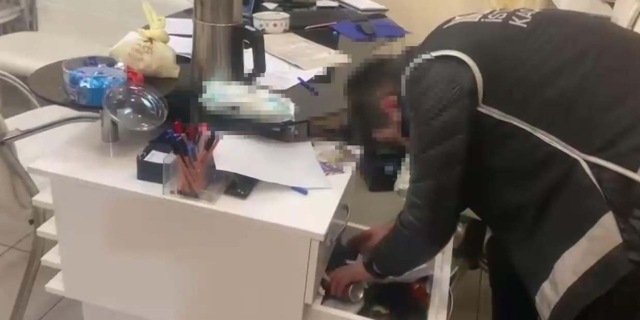 İstanbul'da Fetö Operasyonu; 7 Kişi Gözaltına Alındı