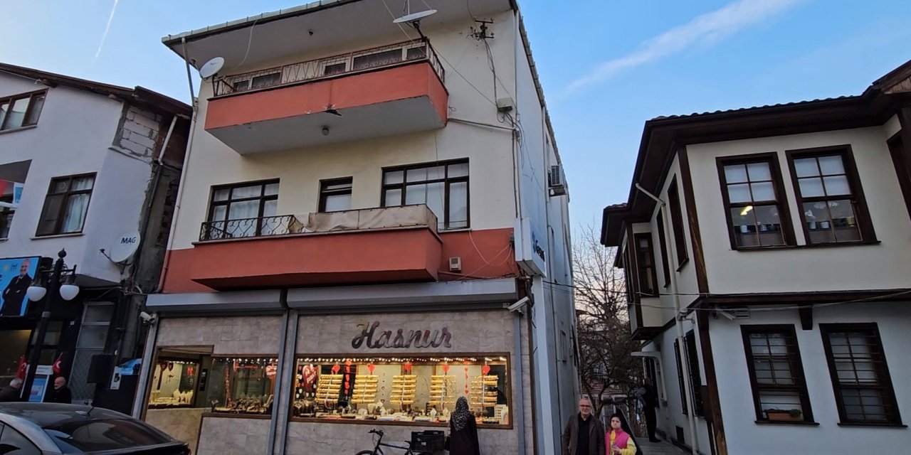 Annesinin Ellerinden Kayıp 2'nci Kattan Düşen Down Sendromlu Zeynep: Annem Çok Üzüldü