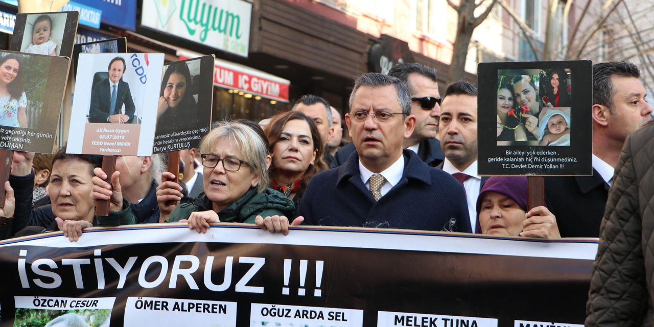 Özel, 25 Kişinin Öldüğü Tren Kazası Duruşmasına Katıldı: Adaleti Rayların Altında Bırakmayacağız