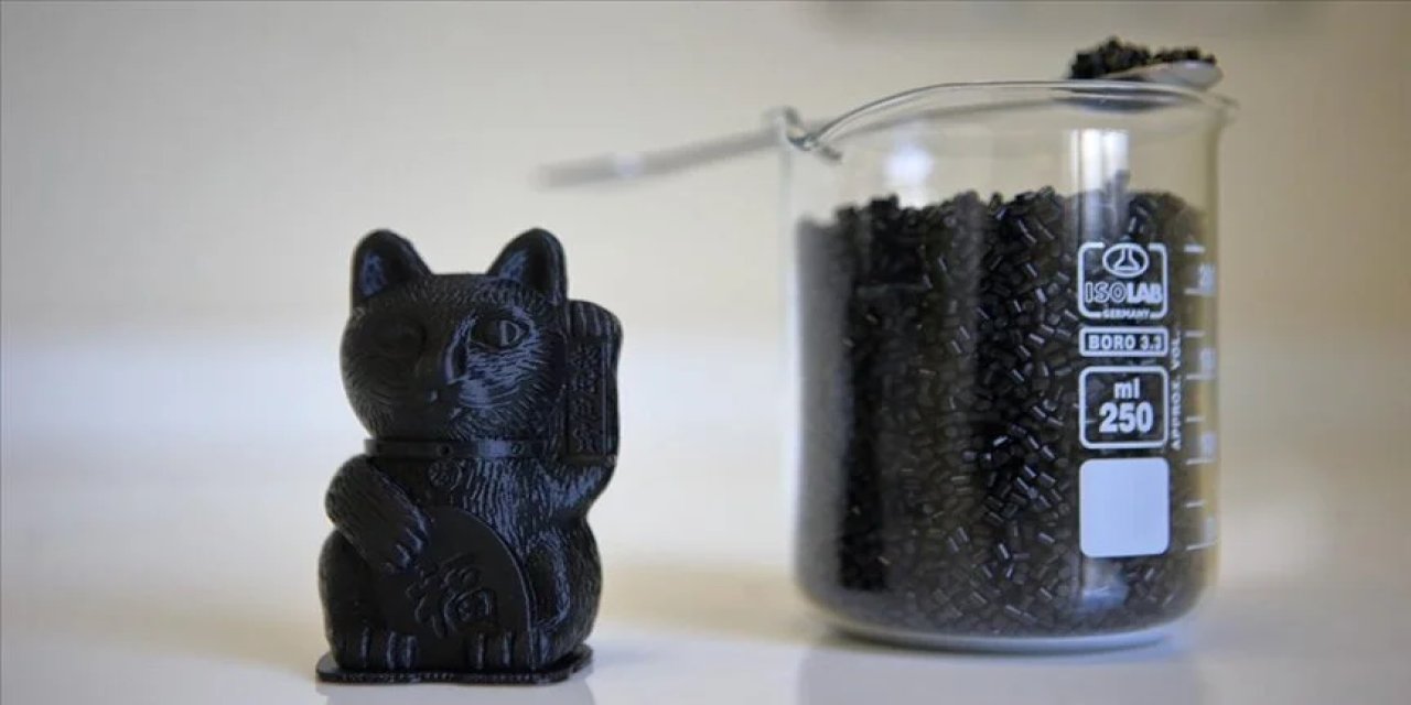 Hitit Üniversitesinde plastiğe alternatif kanserojen olmayan madde geliştirildi