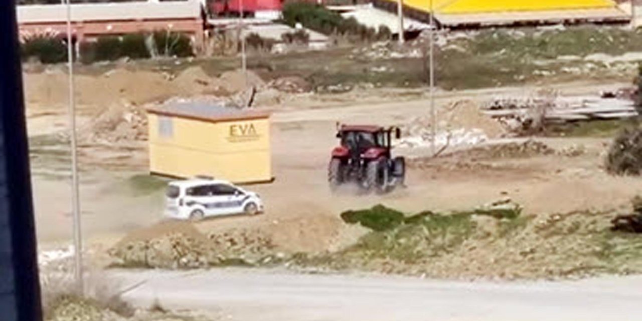 'Dur' İhtarına Uymayan Ehliyetsiz Traktör Sürücüsüne 44 Bin Lira Ceza