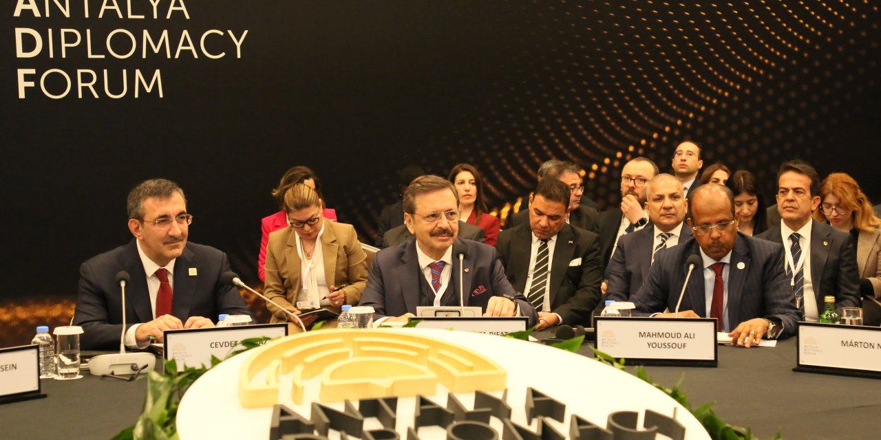 Cumhurbaşkanı Yardımcısı Yılmaz: Dünya Ekonomik Açıdan 7'den Büyüktür