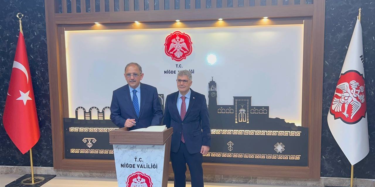 Bakan Özhaseki: Her Ay 10-15 Bin Konut Dağıtacağız