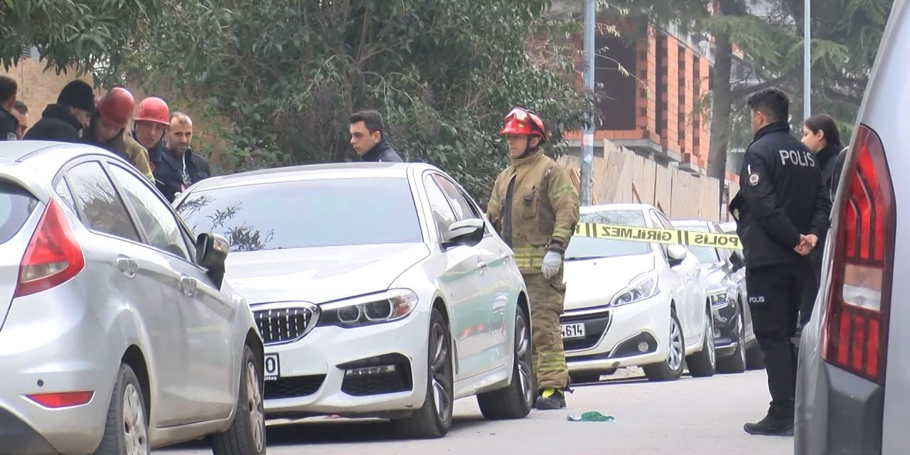 Bahçelievler'de Otomobilin İçerisinde Ölü Bulundu