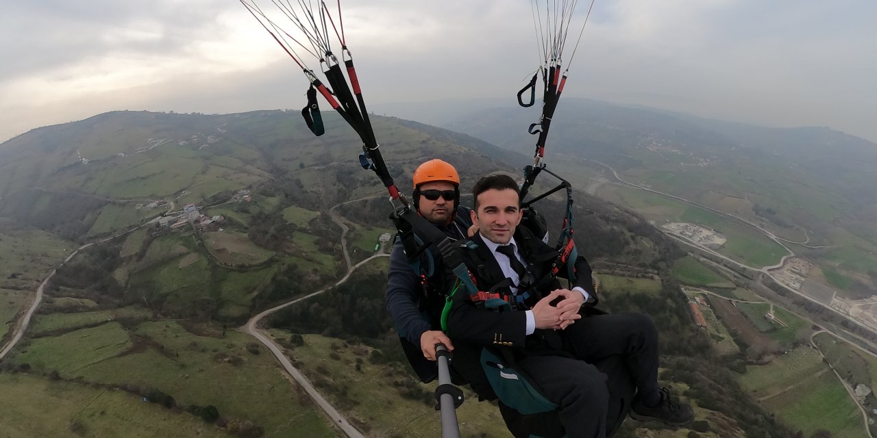 Belediye Başkan Adayı Projelerini Havada Anlattı