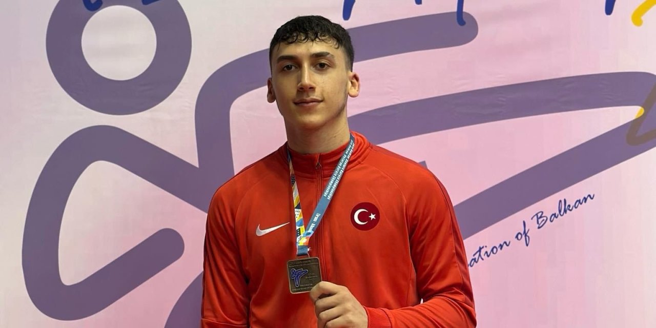 Şampiyonaya Katılacağı Gün Ölen Milli Karateciye Takım Arkadaşlarından Vefa