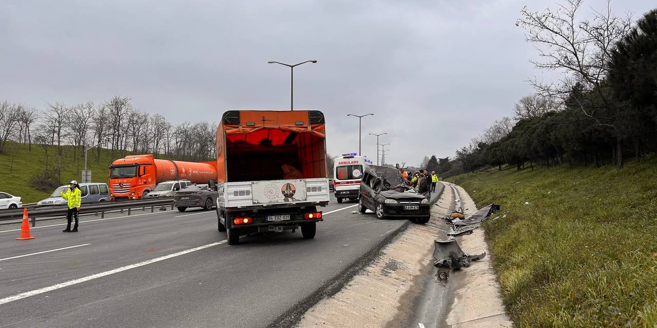 Avcılar’da Zincirleme Kaza: 2 Ölü, 4 Yaralı