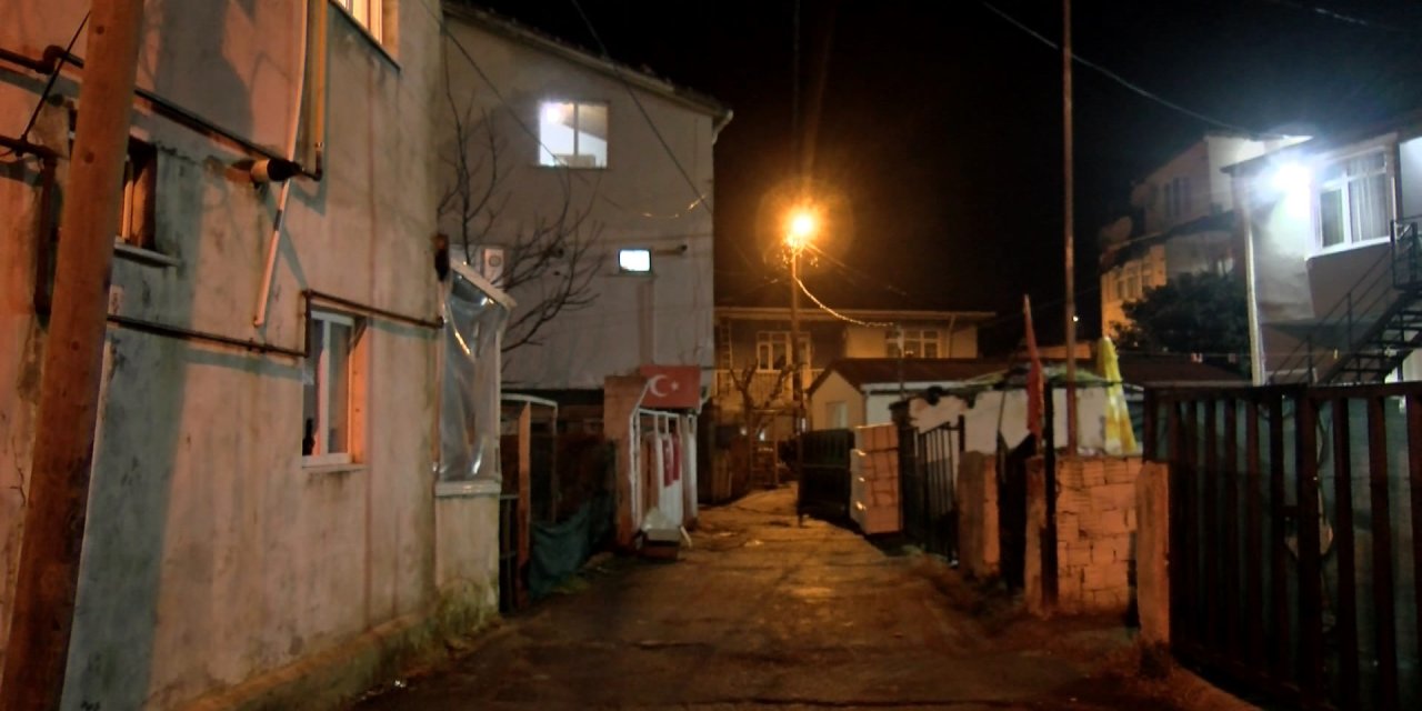 Arnavutköy'de Mevlit Yemeğinde Zehirlenenler Hastaneye Kaldırıldı