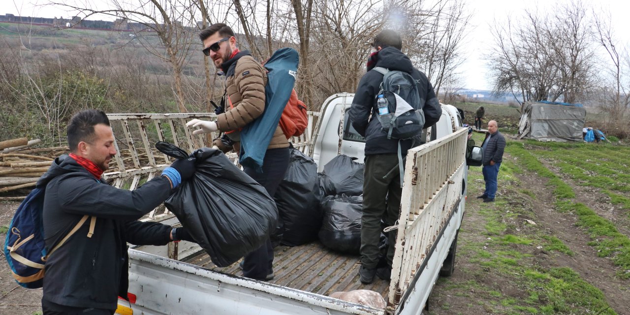 Unesco Listesindeki Hevsel Bahçeleri'nde Yarım Saatte 1 Kamyonet Çöp Toplandı
