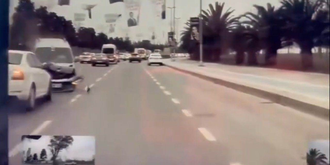 Pendik'te Kaza Anı Araç Kamerasında