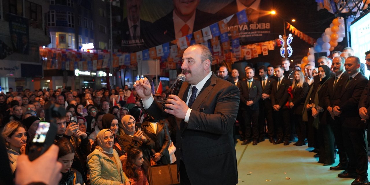 Varank: Kafası O Kadar Karışık Ki Meclis'te Bedelli Askerlik Yasasına Oy Vermiş