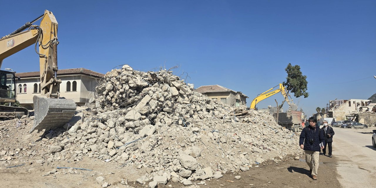 Japonlardan Depremin Yıktığı Kentlere Akademik Destek