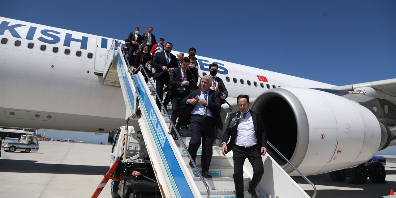 Rize Artvin Havalimanı'nı 1 Yılda Rize Artvin Nüfusunun 1,5 Katından Fazla İnsan Kullandı