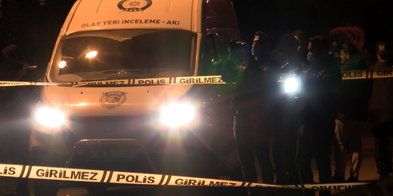 Esenler'de Parkta Poşete Sarılmış Cenin Bulundu