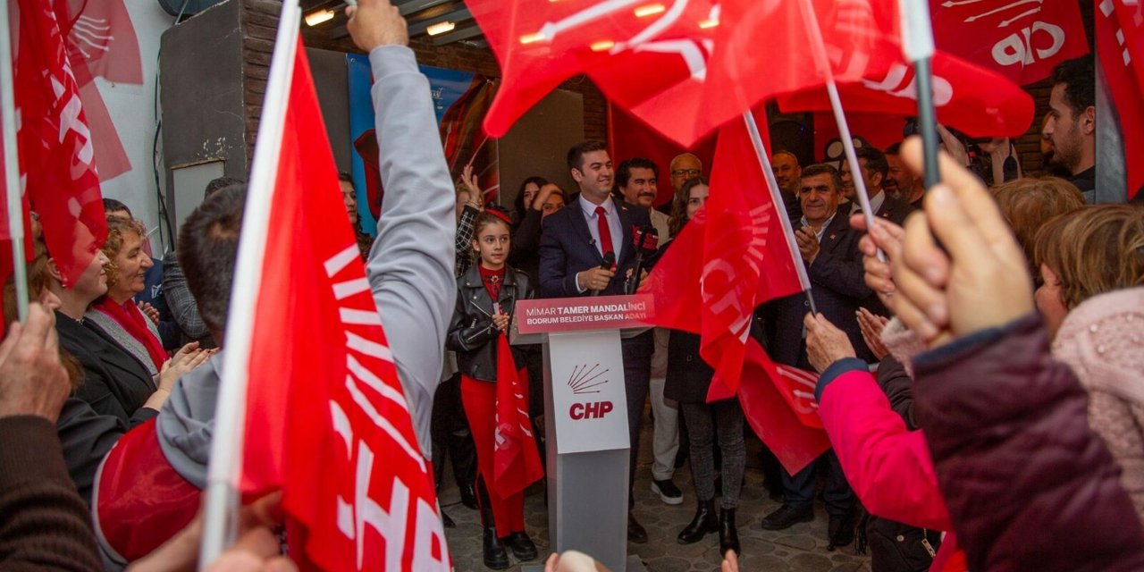 Tamer Mandalinci: Sahada Sıkmadık El, Çalınmadık Kapı Bırakmıyorum