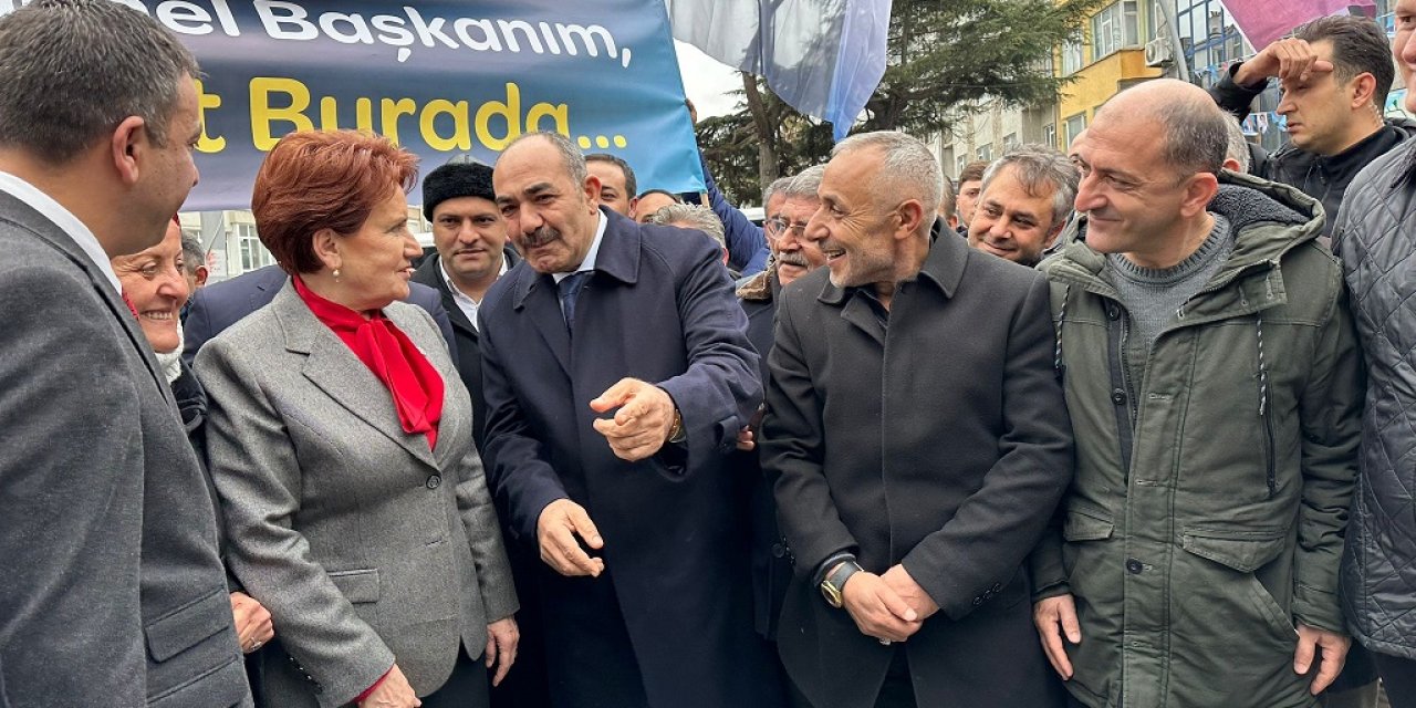 Meral Akşener, İstanbul İlçe Belediye Başkan Adayları İle Çatalca'da Buluştu