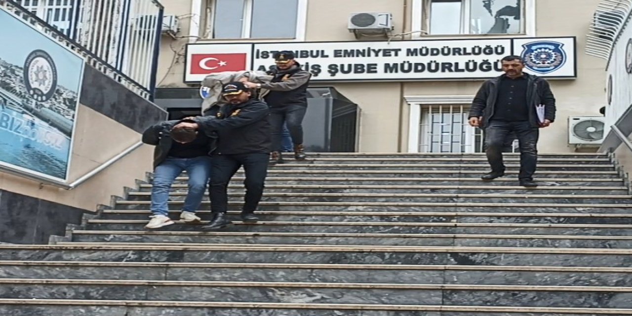İstanbul- Abdurrahim Albayrak'ın Telefon Numarasıyla Dolandırıcılık Yapan 5 Kişi Yakalandı