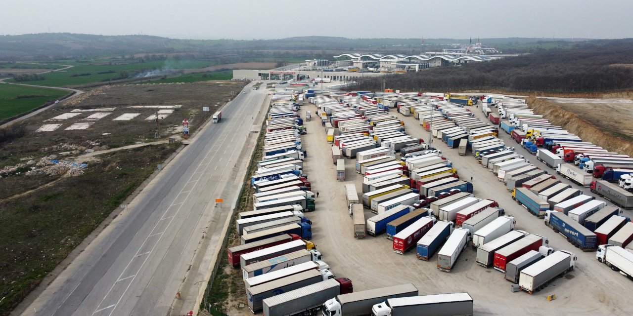 Hamzabeyli Sınır Kapısı'na 700 Tır Kapasiteli Yeni Park Yapılıyor