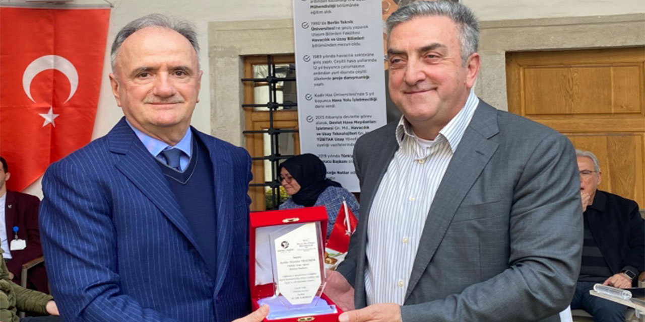 Türkiye Uzay Ajansı Kurucu Başkanı Rizeli Yıldırım: Türkiye, Ay İçin ABD ve Çin’den Teklif Aldı