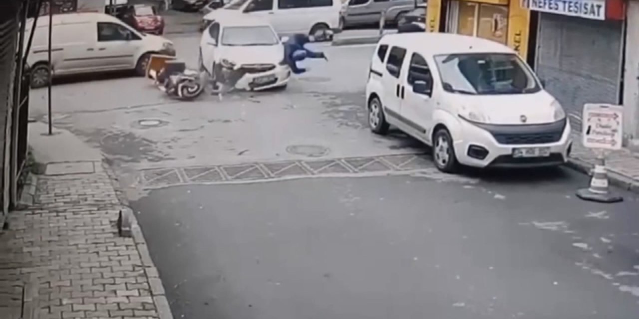İstanbul - Esenler'de Motosikletlilerin Kazası Kamerada