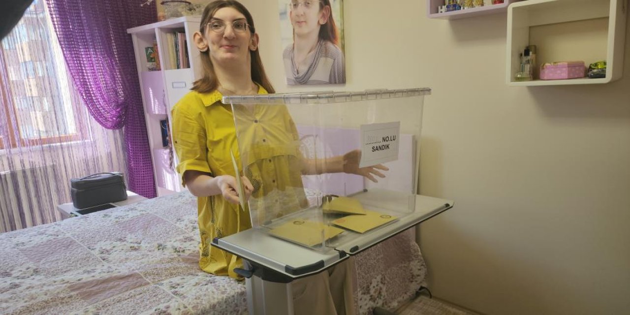 "Dünyanın en uzun boylu kadını" oyunu kullandı