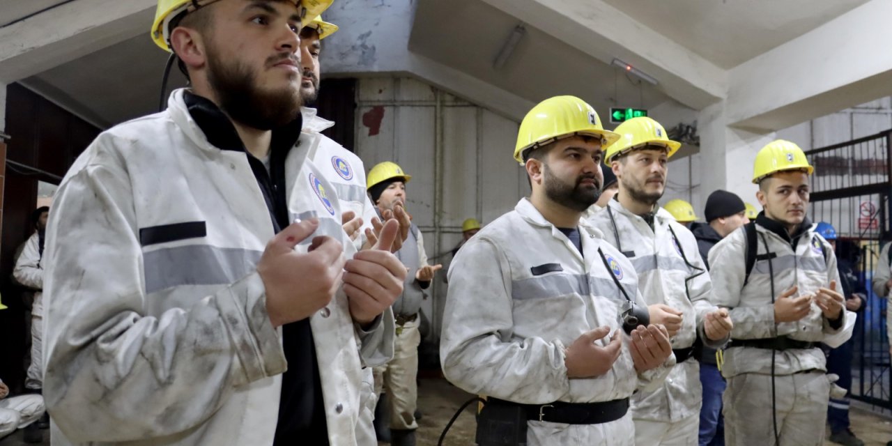 Zonguldak'da 103 Madenci, Grizu Faciasının 41'inci Yılında Dualarla Anıldı