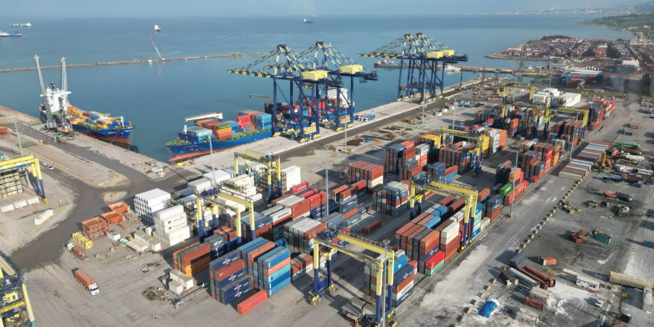 Bakan Uraloğlu: Limanlarımızda Elleçlenen Yük Miktarı Şubatta Yüzde 15,4 Arttı
