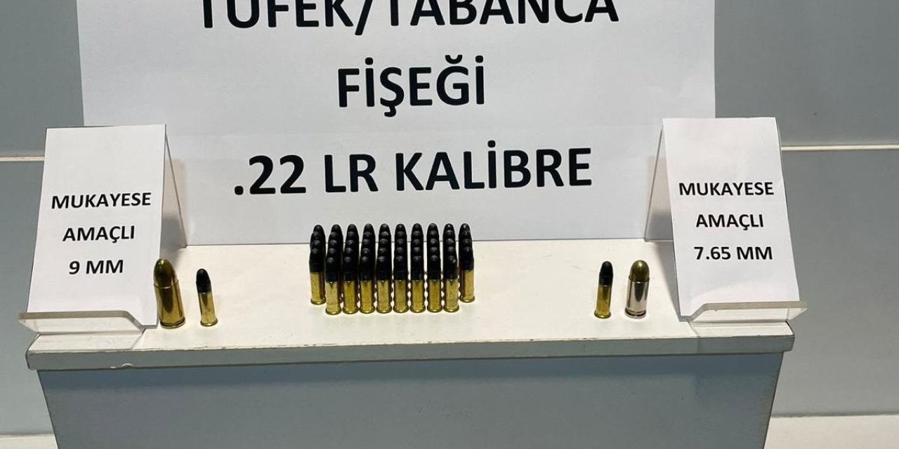 İstanbul - Otogarda 5 Bin Uzun Namlulu Silah Ve Tabanca Mermisi Ele Geçirildi