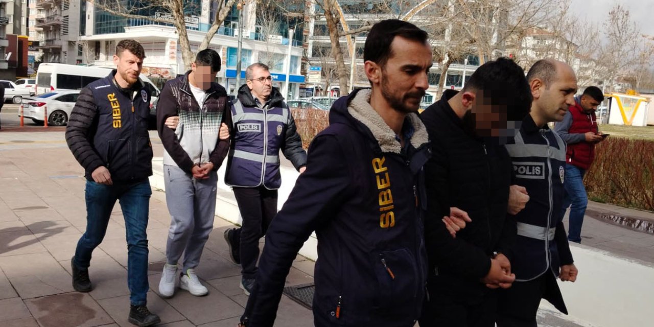 'Yatırım Danışmanı' Yalanıyla Dolandırıcılığa 4 Gözaltı