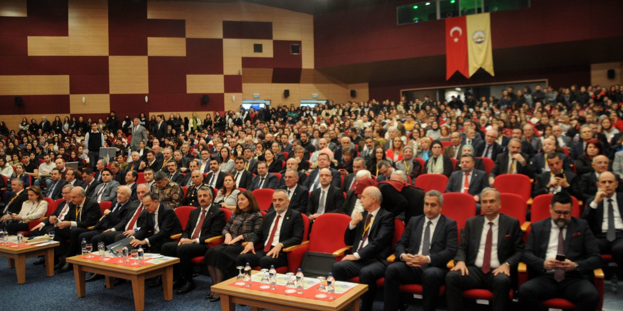 Prof. Dr. Ortaylı: Balkan Coğrafyası Ömrü Kısa Sanayi İle Tahrip Ediliyor