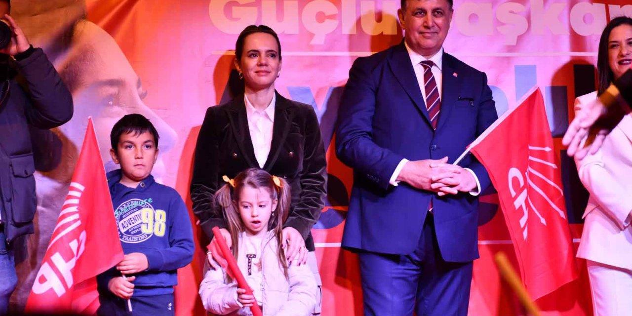 İzmir Büyükşehir Belediye Başkan Adayı Tugay'dan 0-4 Yaş Arası Çocuğu Olan Kadınlara 'Anne Kart' Sözü