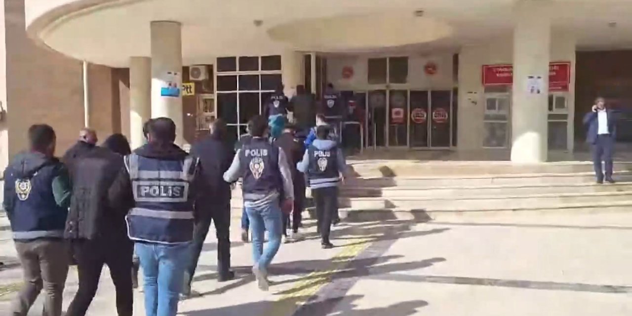 Şanlıurfa'da Telefon Dolandırıcılığına 17 Tutuklama