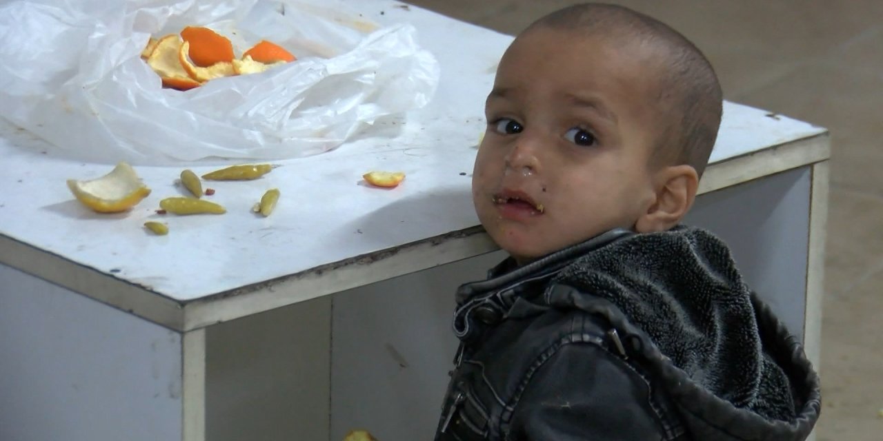 Sultangazi'de Hamile Kadın 5 Çocuğuyla Sokakta Kaldı