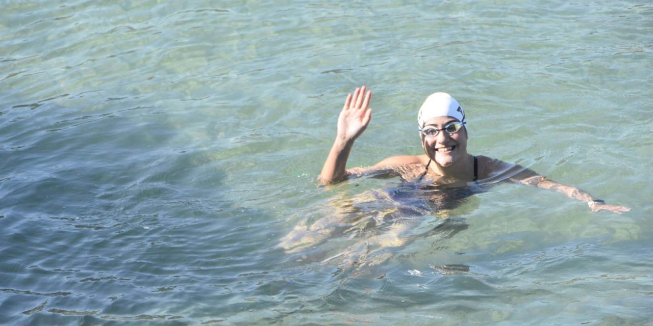 Bodrumlu Yüzücü Aysu, Yeni Zelanda Yolcusu