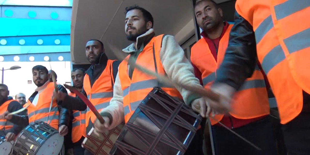 İstanbul - Avcılar’da Eğitimlerini Tamamlayan Davulcular Ramazan'a Hazır