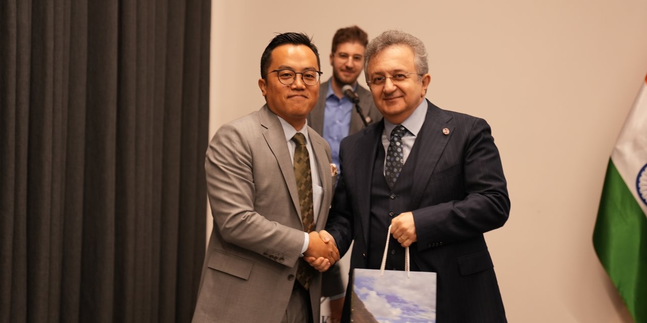 Hindistan Kültür Günü Etkinliği İstanbul Kent Üniversitesi’nde Gerçekleşti